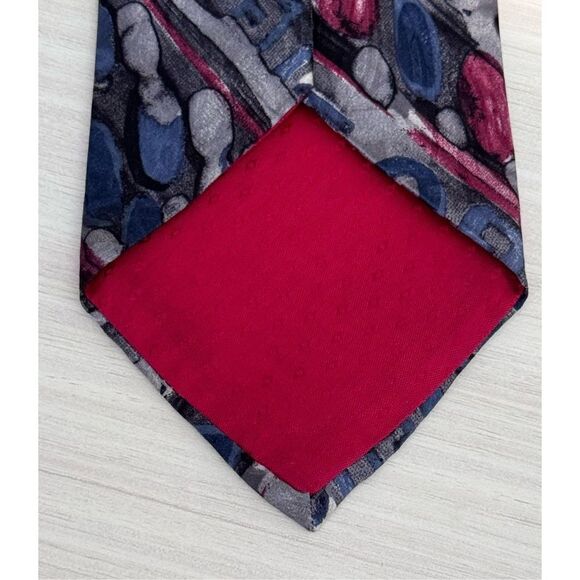 Hanover St Tie Works LTD  Silk Tie - Picture 5 of 6